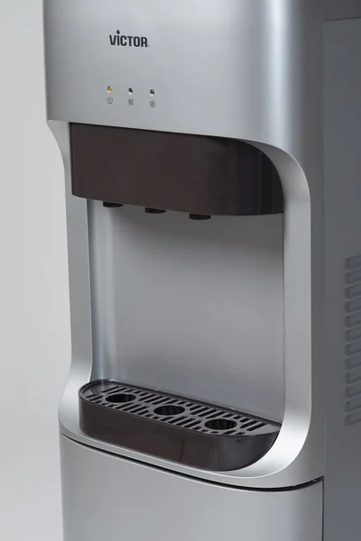Victor เครื่องทำน้ำอุ่น รุ่น VT-2335R 20 ลิตร วิคเตอร์ image 3 Victor เครื่องทำน้ำอุ่น รุ่น VT-2335R 20 ลิตร วิคเตอร์ image 3